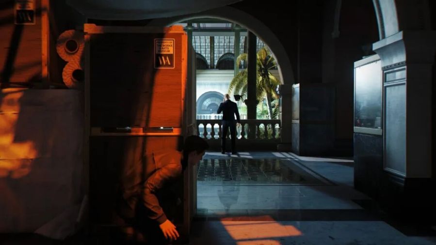 Crowded social space mission in 007 First Light